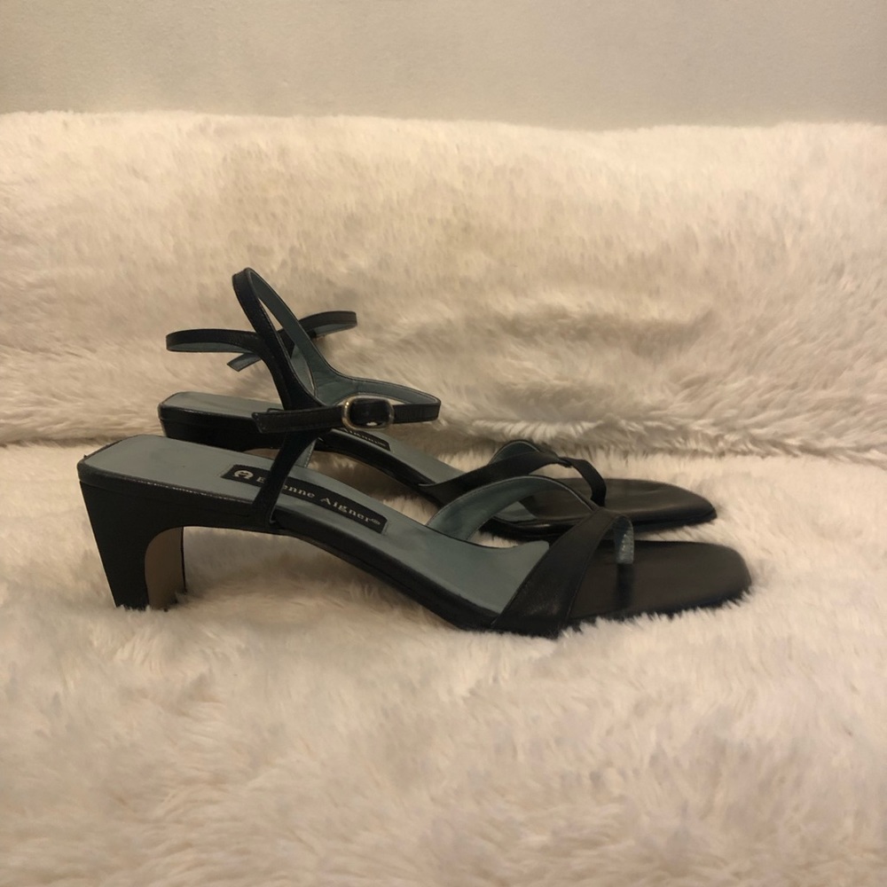 CUTE HEELS!!
